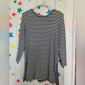 Old Navy Black And White Striped Tunic Size Small